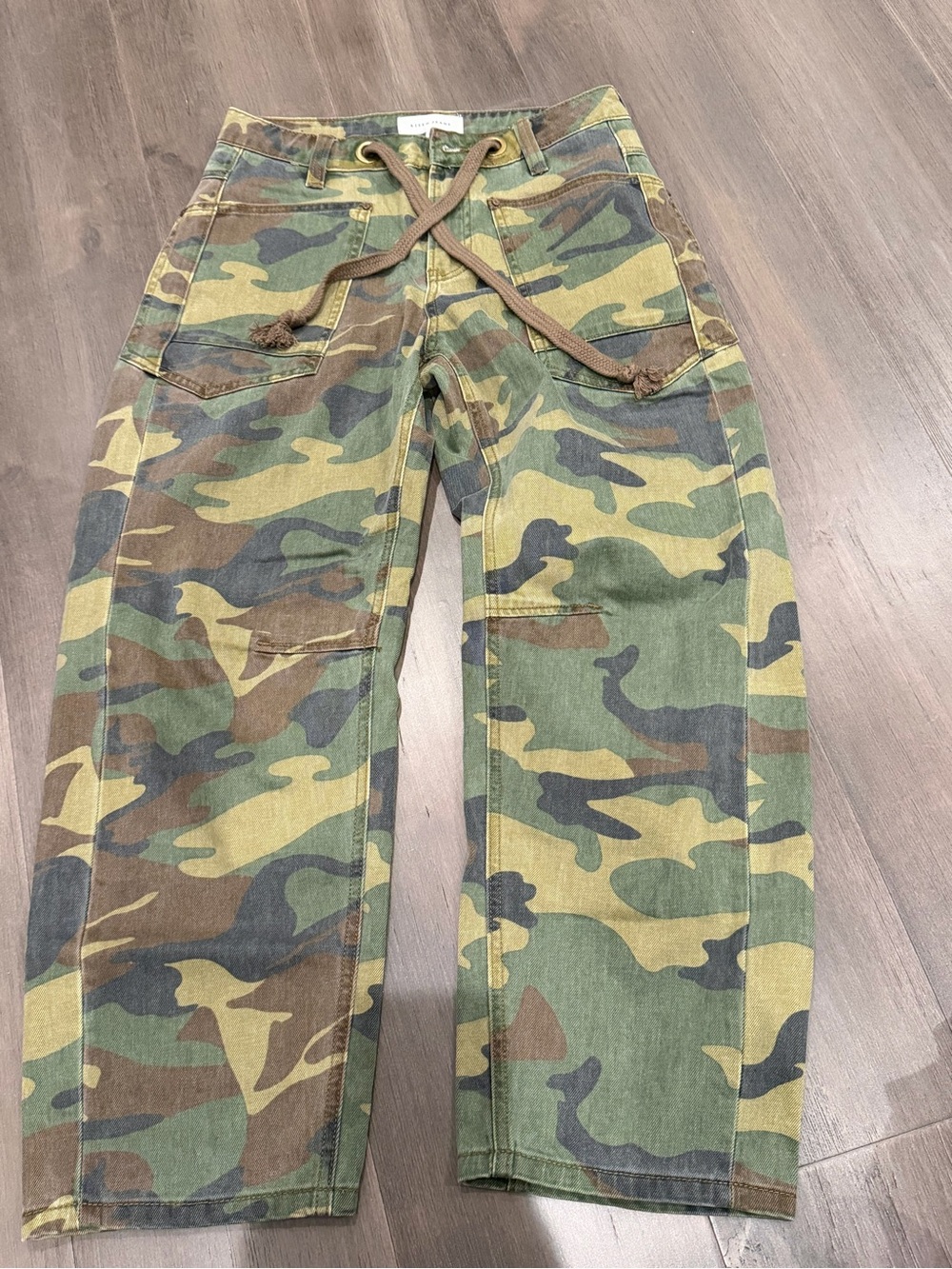 Risen camo barrel jean 0/24